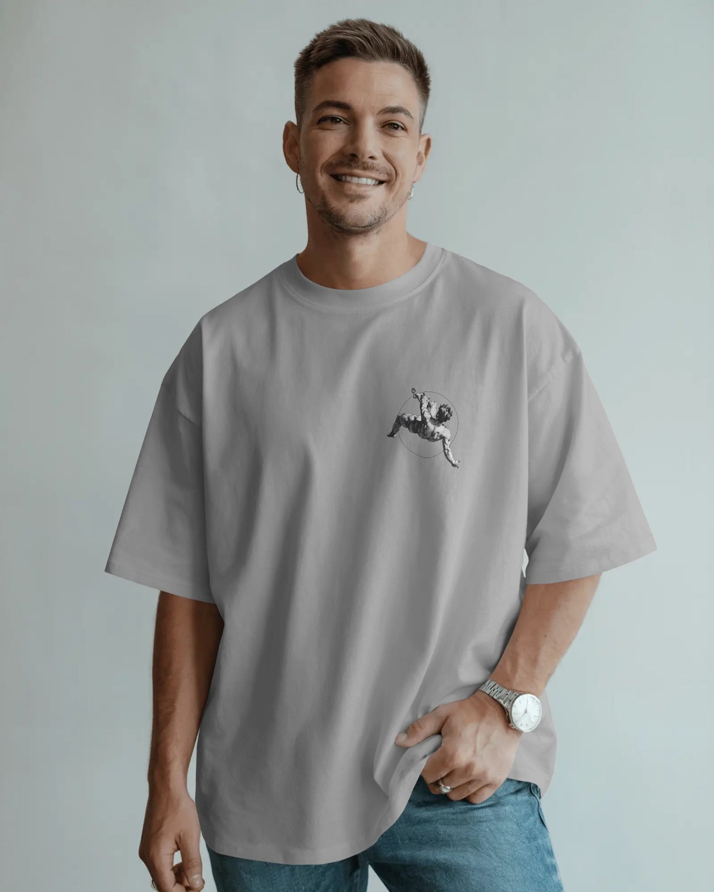 Falling Man Oversized T-Shirt – Vintage Statue Back Print | Aesthetic Unisex Streetwear