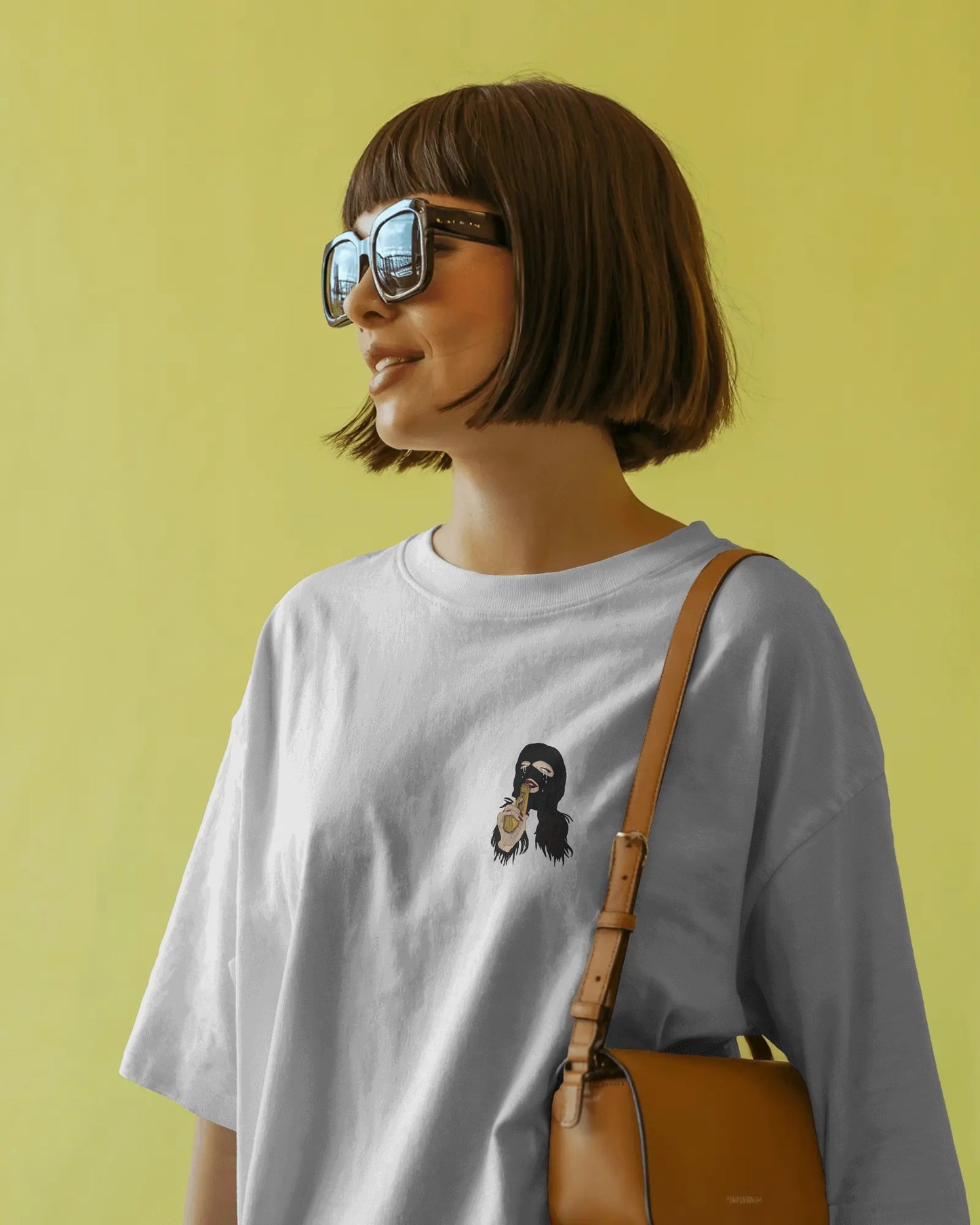 Killer Girl Oversized T-Shirt – Bold Graphic Tee for Women | Streetwear Statement Shirt