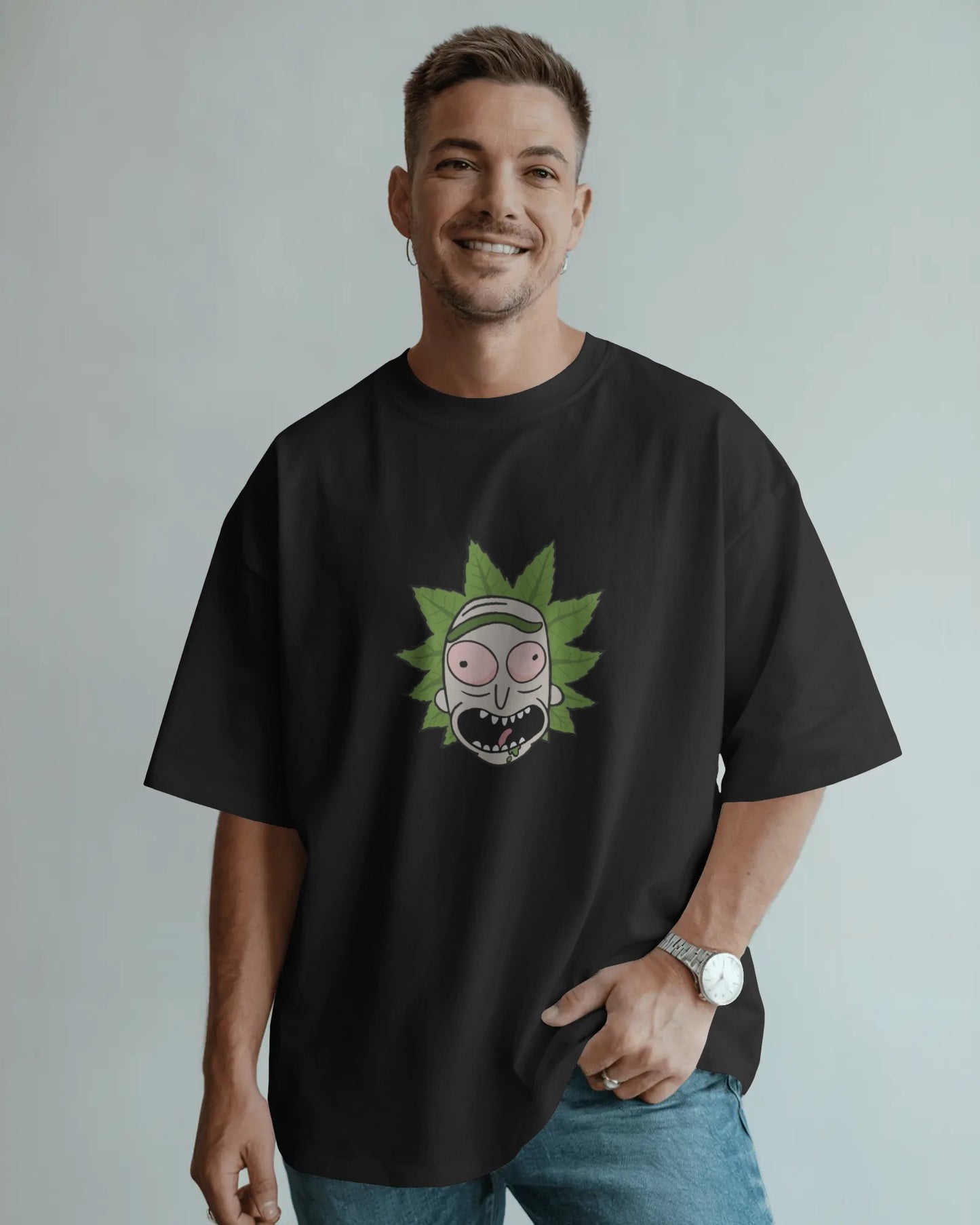 Trippy Leaf Face Oversized T-Shirt – Cartoon Graphic Tee (Unisex Streetwear)