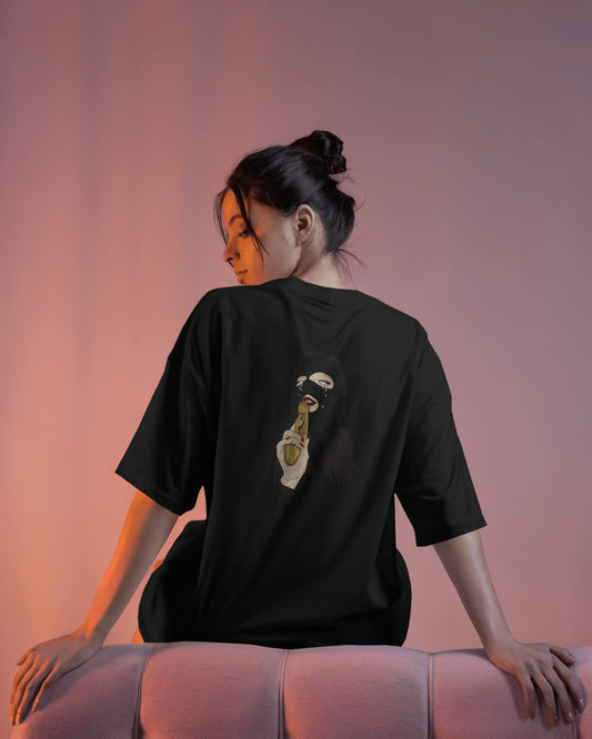 Killer Girl Oversized T-Shirt – Bold Graphic Tee for Women | Streetwear Statement Shirt